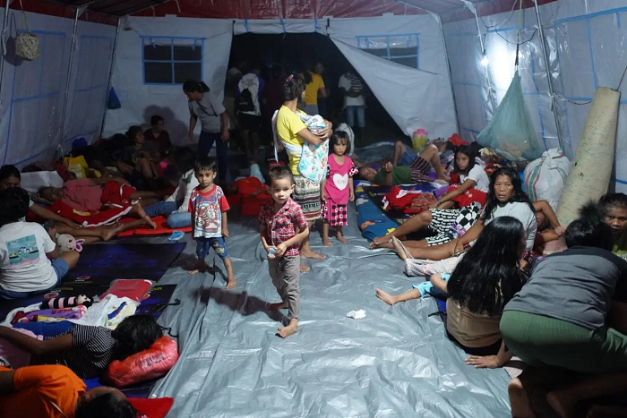 Gunungapi Ibu Kembali Erupsi, Warga di Tujuh Desa&nbsp;Dievakuasi